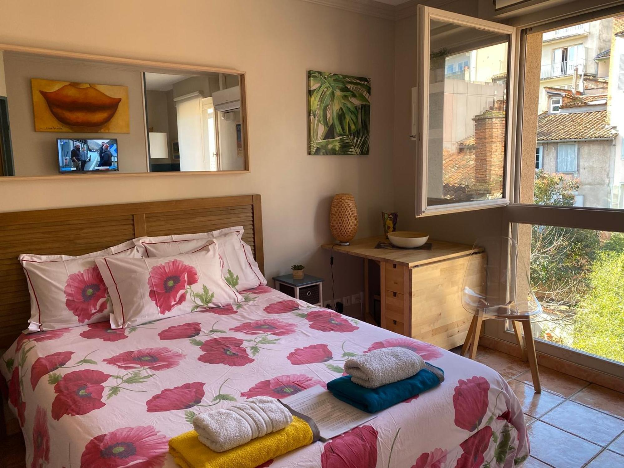 Ferienwohnung Meuble Tourisme Carmes 2 Etoiles, Entree Autonome,Wifi, Climatise, Petit Parking Prive Toulouse Exterior foto